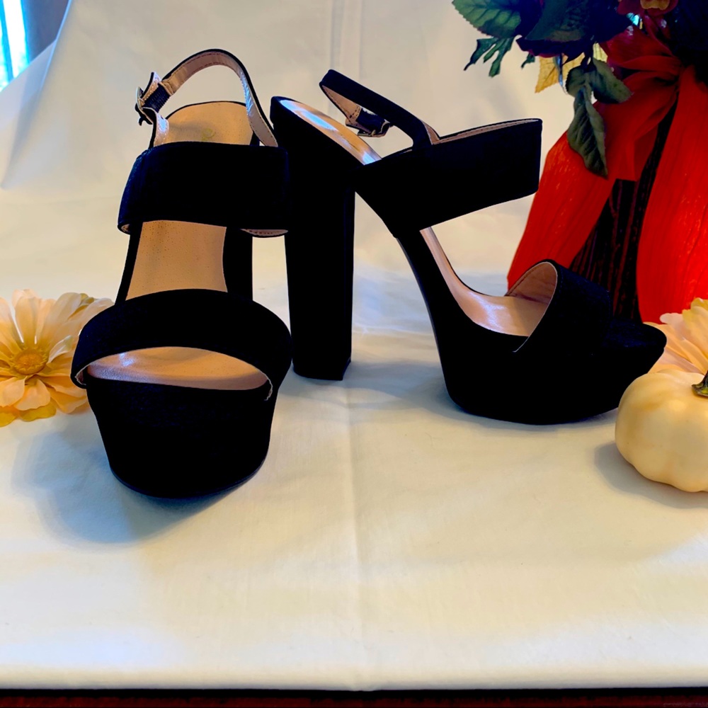 Women’s Shoes
